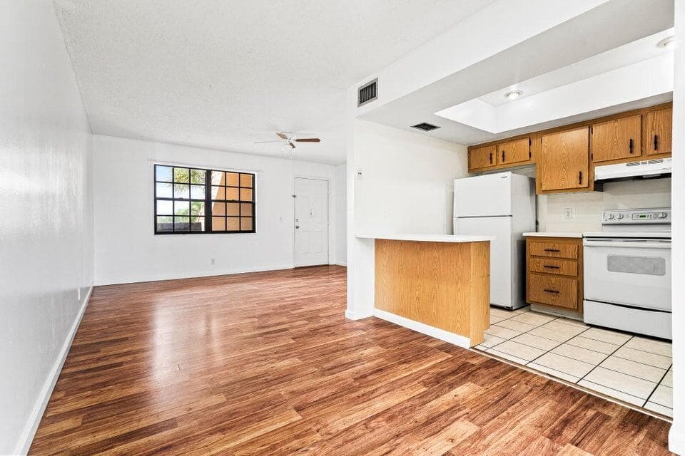 4151 Oak Terrace Drive # 4151, FL 33463 — zdjęcie 2