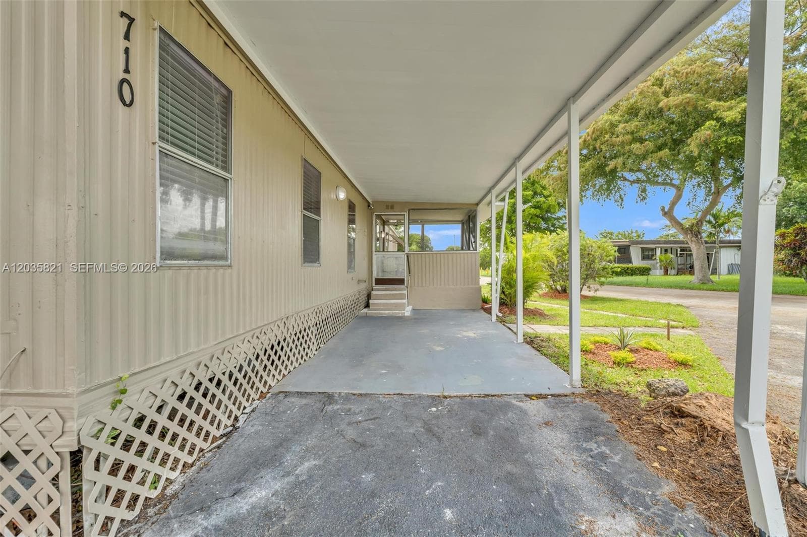 710 NW 217th Way, Pembroke Pines, FL 33029 — zdjęcie 4