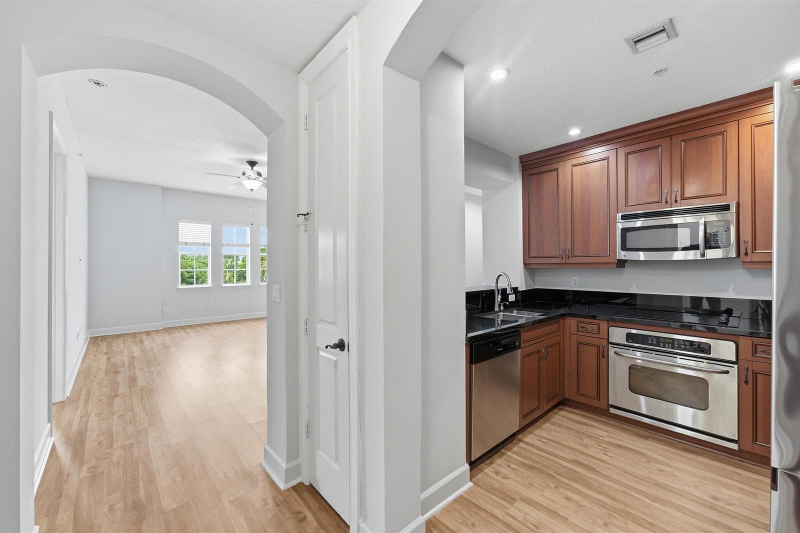 200 NE 2nd Avenue # 316, Delray Beach, FL 33444 — zdjęcie 3