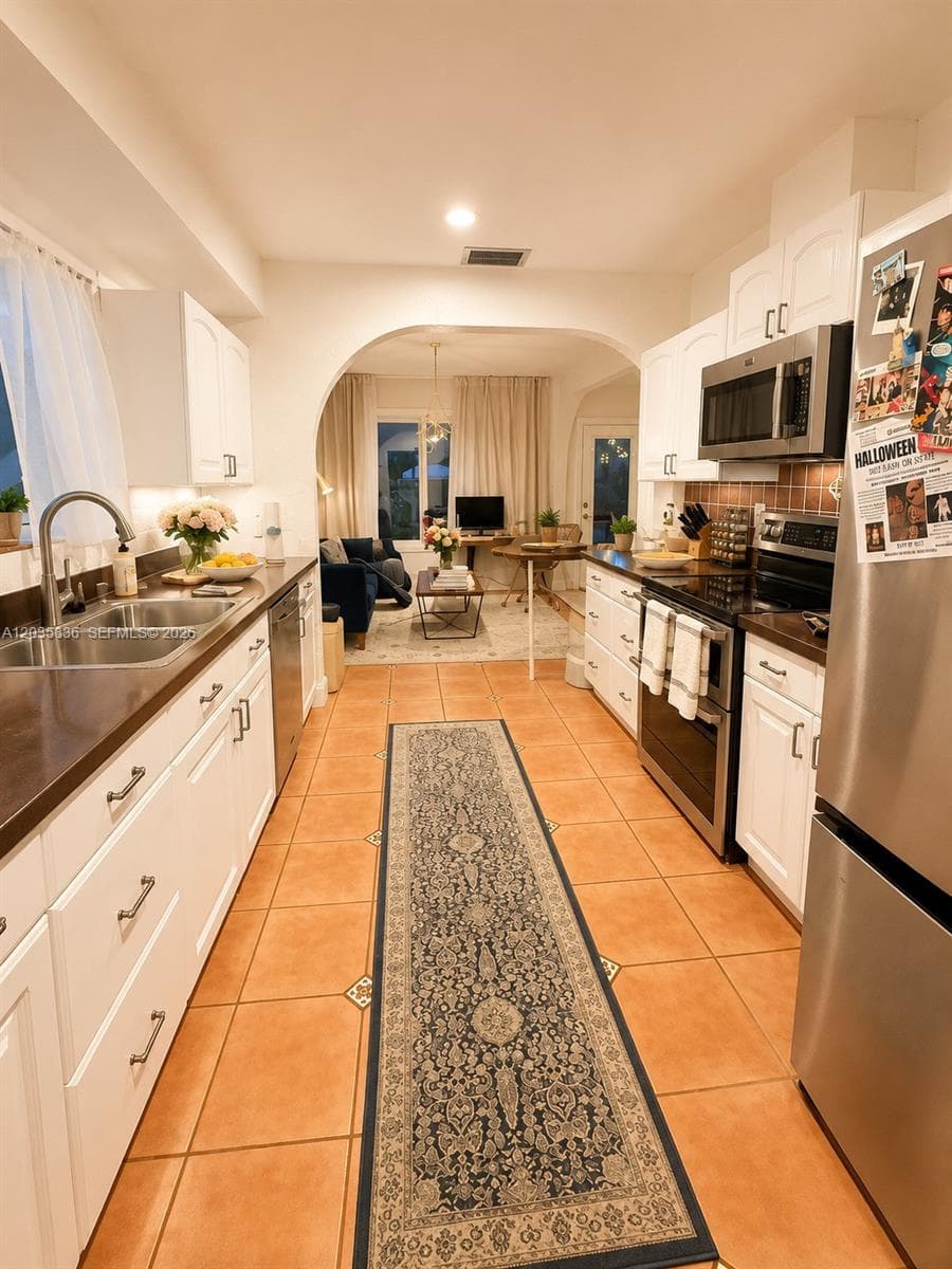 1183 NE 88th St, Miami, FL 33138 — zdjęcie 5