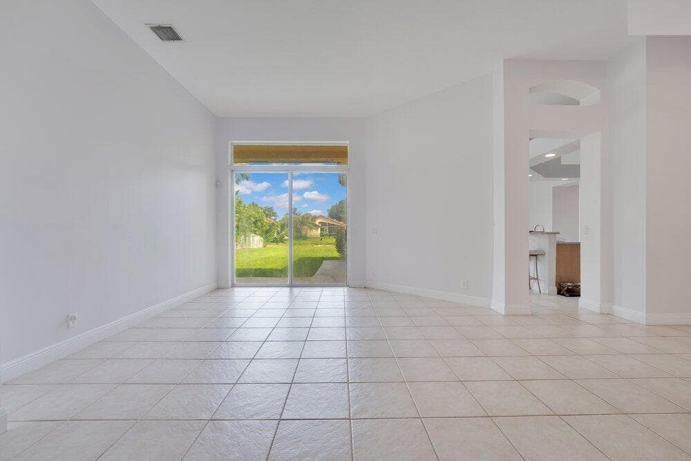 5005 NW 57th Terrace, Coral Springs, FL 33067 — zdjęcie 3
