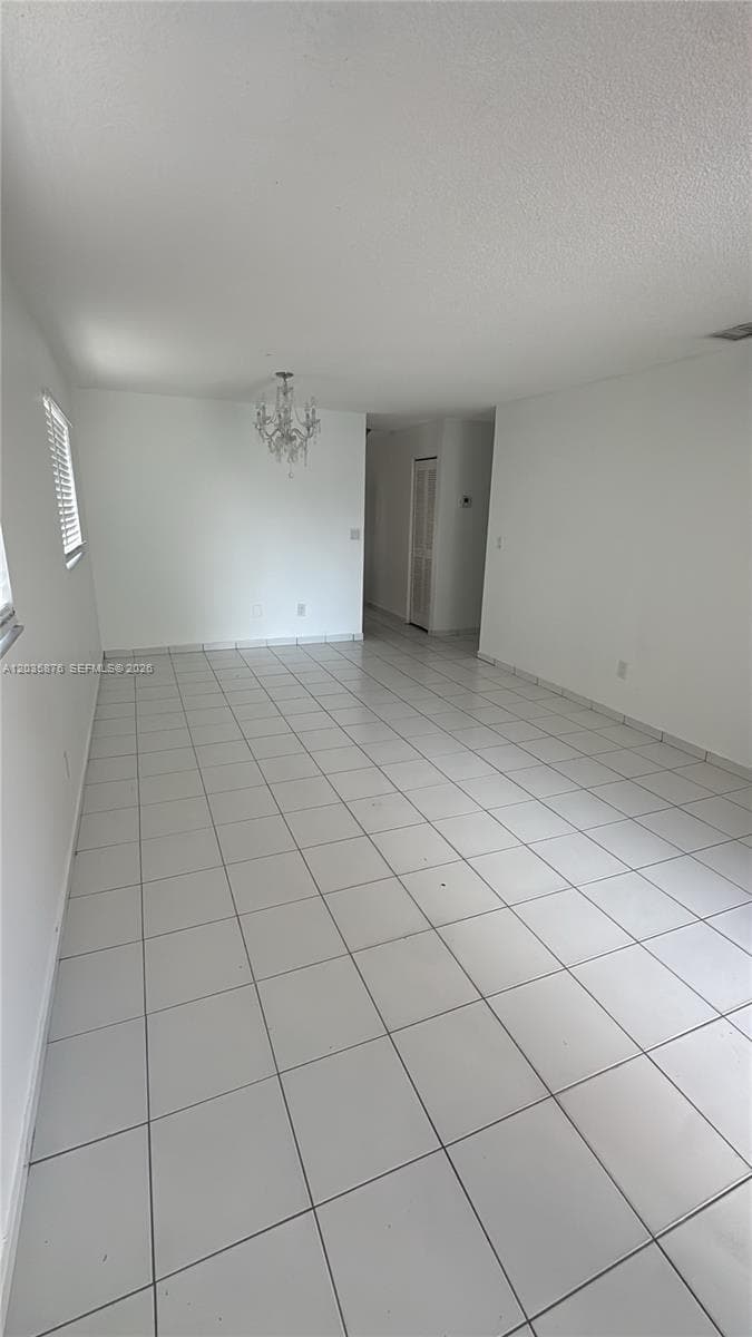 830 W 75th St # 1, Hialeah, FL 33014 — zdjęcie 4