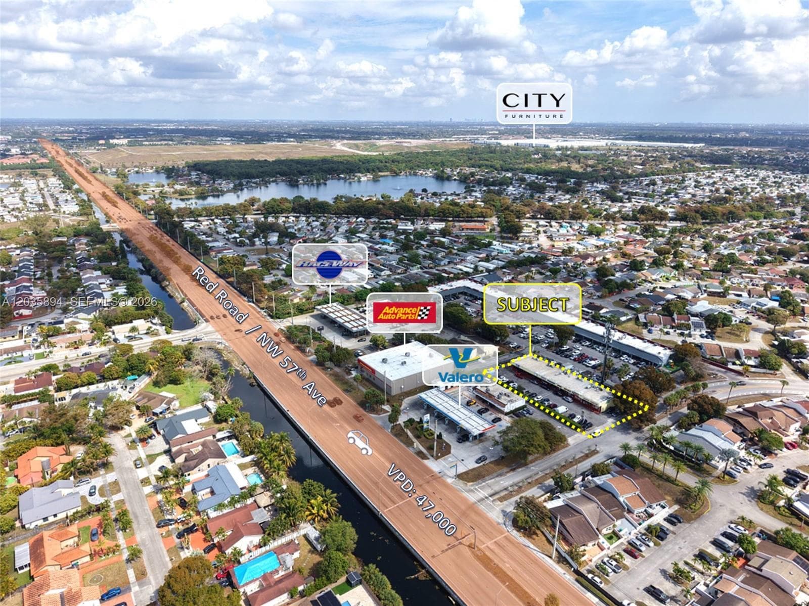 5655 NW 195th Dr, Miami Gardens, FL 33055 — zdjęcie 2