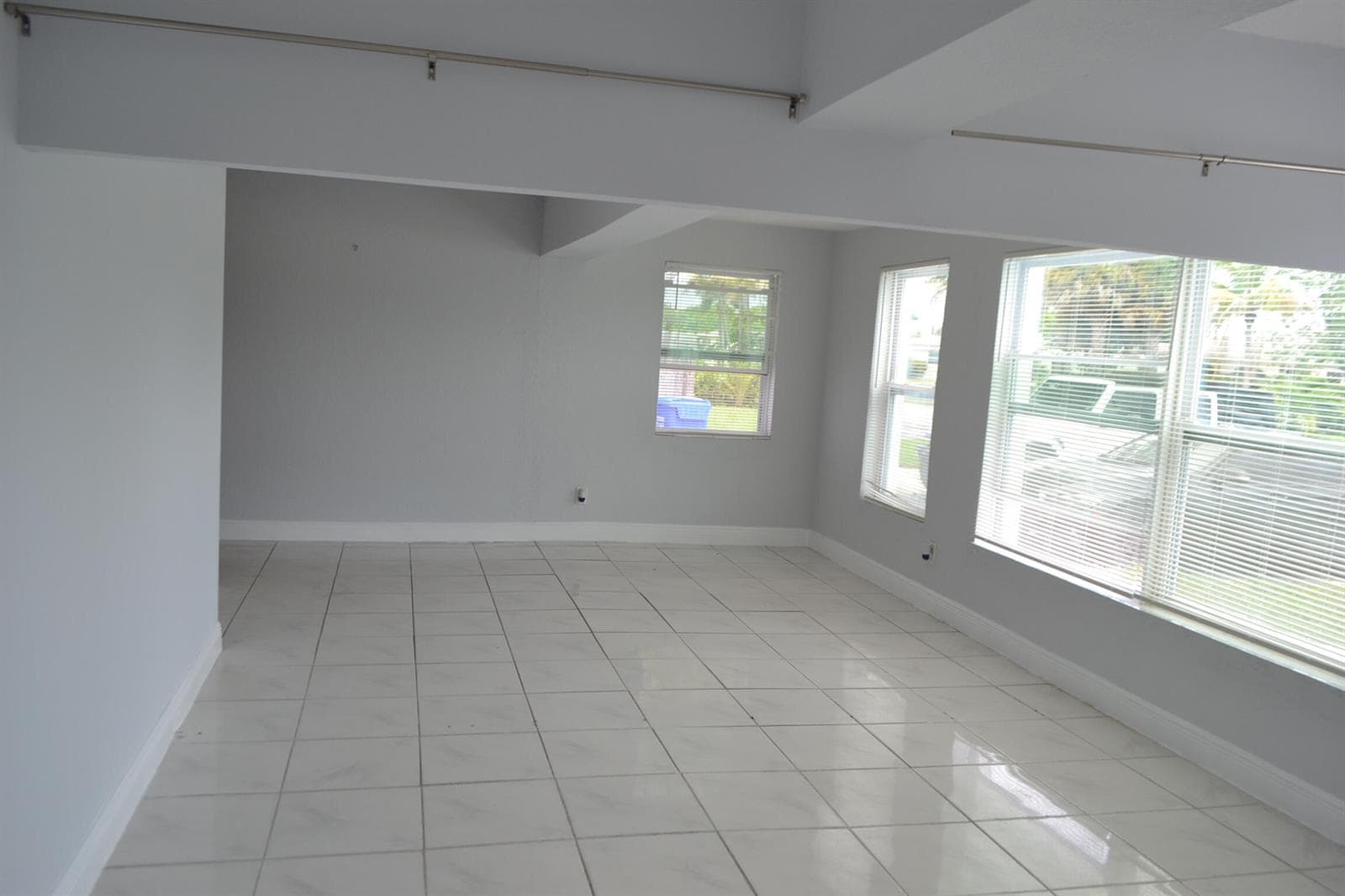 608 NW 20th Court, Pompano Beach, FL 33060 — zdjęcie 5