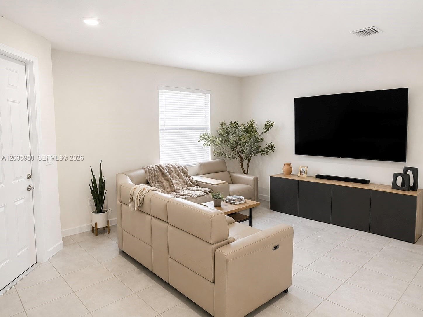 3476 W 114th Ter # 0, Hialeah Gardens, FL 33018 — zdjęcie 3