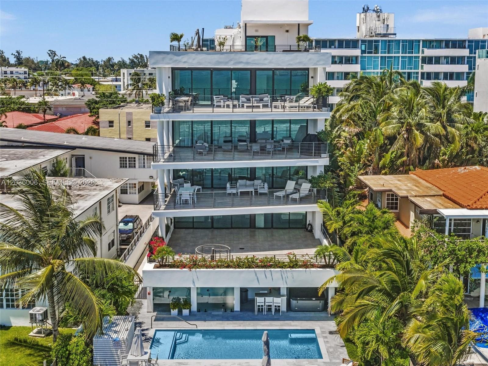 1930 Bay Dr # PH1, Miami Beach, FL 33141 — zdjęcie 2