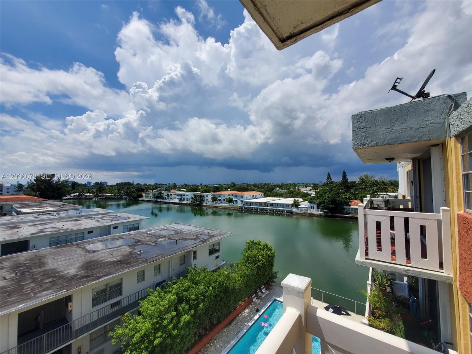 7900 Tatum Waterway Dr # 502, Miami Beach, FL 33141 — zdjęcie 5