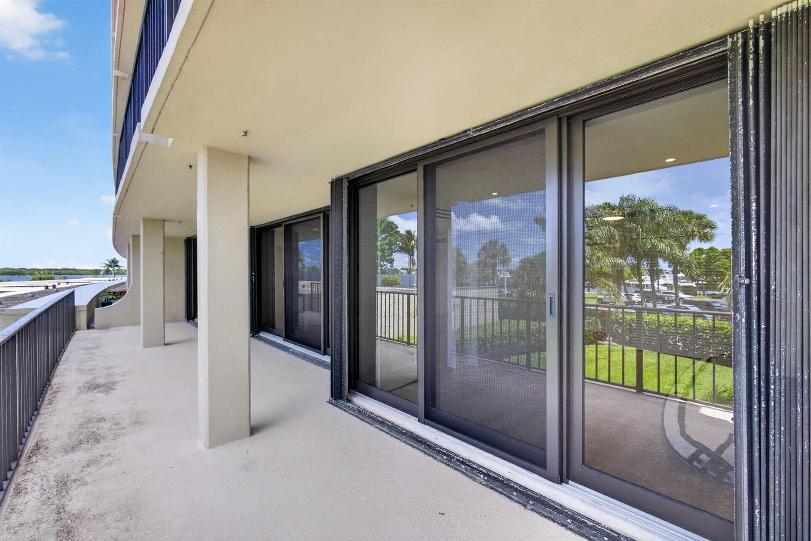 136 Lakeshore Drive, North Palm Beach, FL 33408 — zdjęcie 4