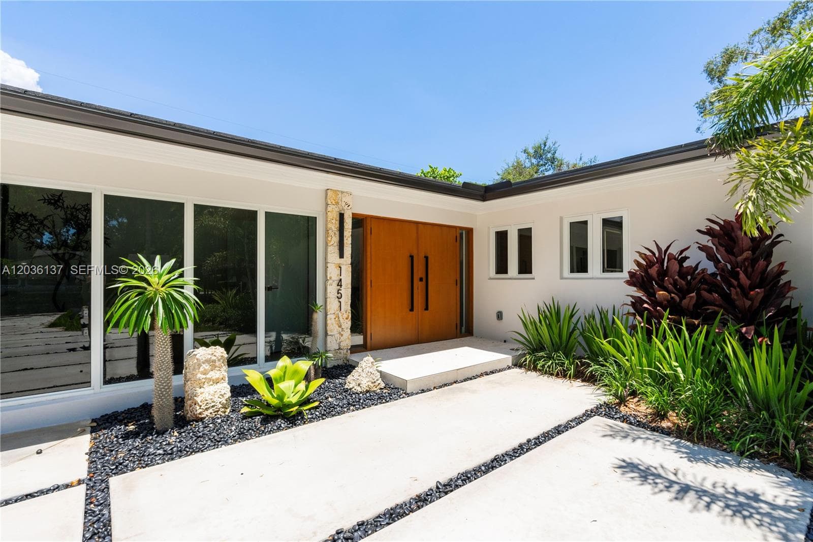 1451 Urbino Ave, Coral Gables, FL 33146 — zdjęcie 3