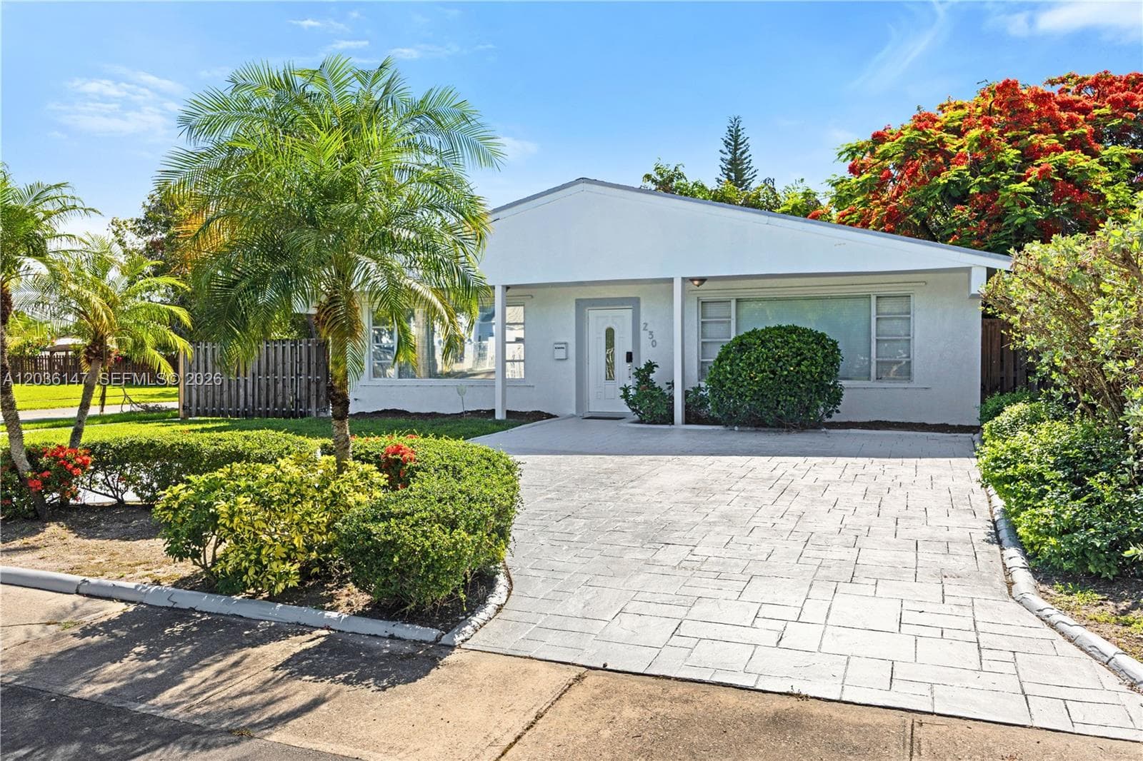 230 NE 5th Ave, Dania Beach, FL 33004 — zdjęcie 2