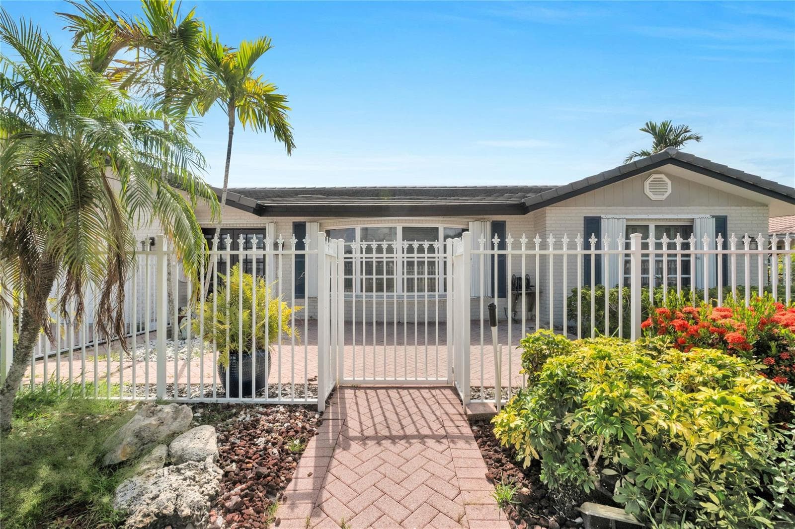 4020 NE 24th Avenue, Lighthouse Point, FL 33064 — zdjęcie 2