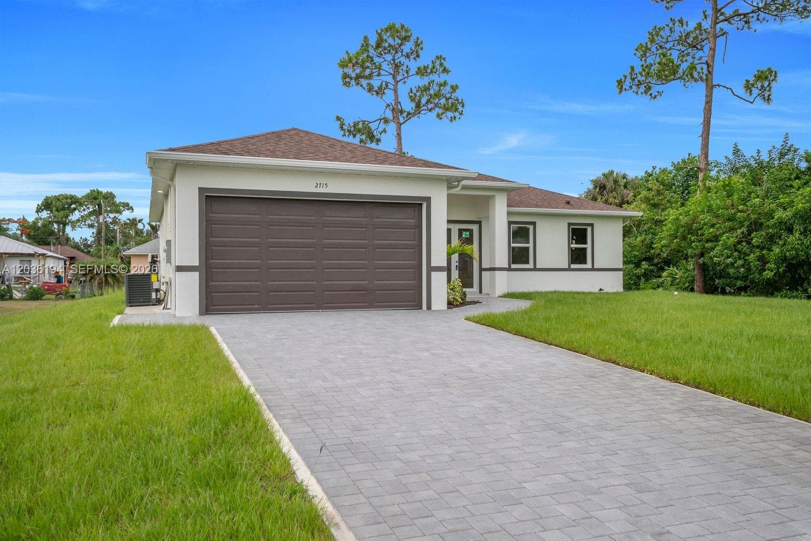 2715 10th ST W, Lehigh Acres, FL 33971 — zdjęcie 2