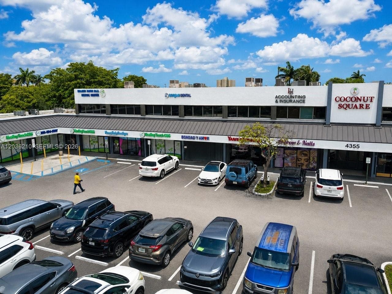 4355 W 16th Ave, Hialeah, FL 33012 — zdjęcie 4