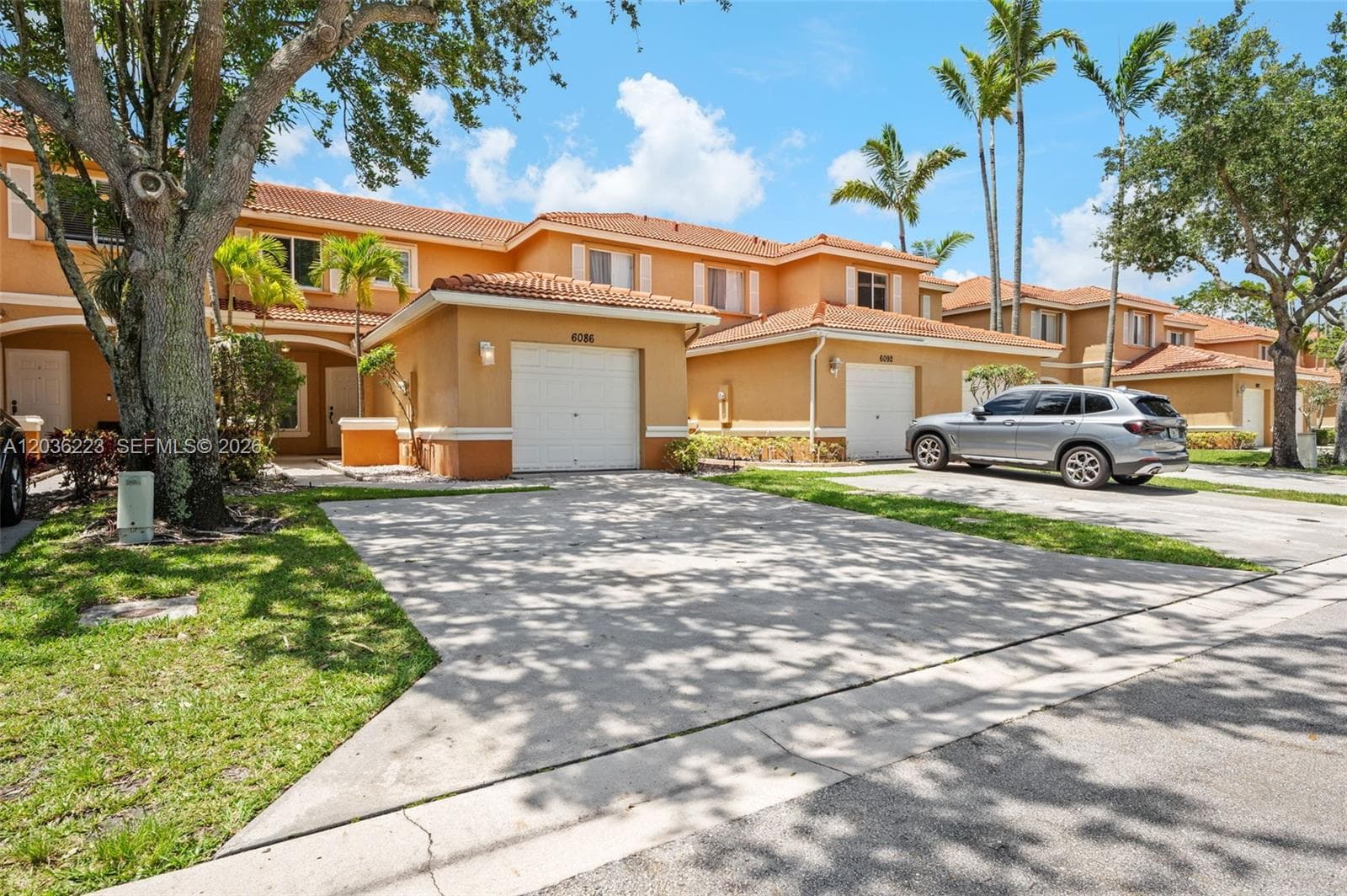 6086 Southard St, West Palm Beach, FL 33411 — zdjęcie 2