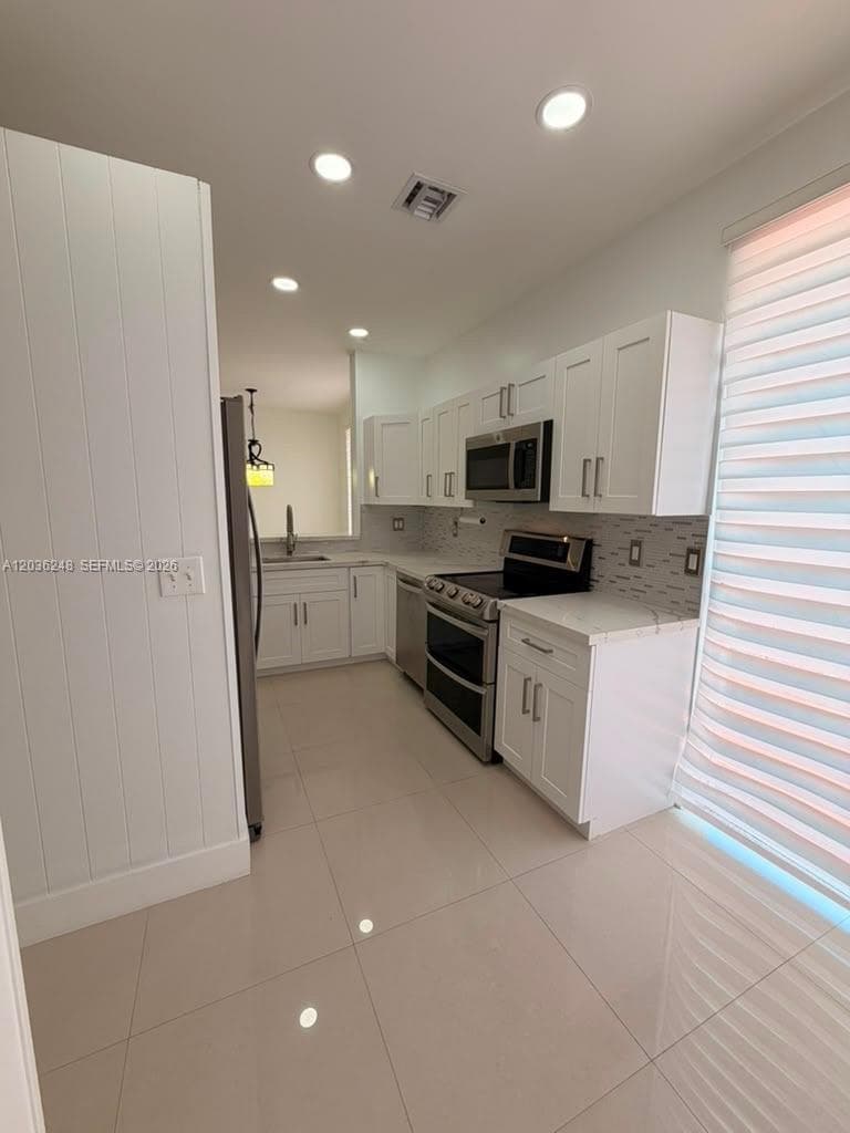 15112 NW 8th St # 77, Pembroke Pines, FL 33028 — zdjęcie 4