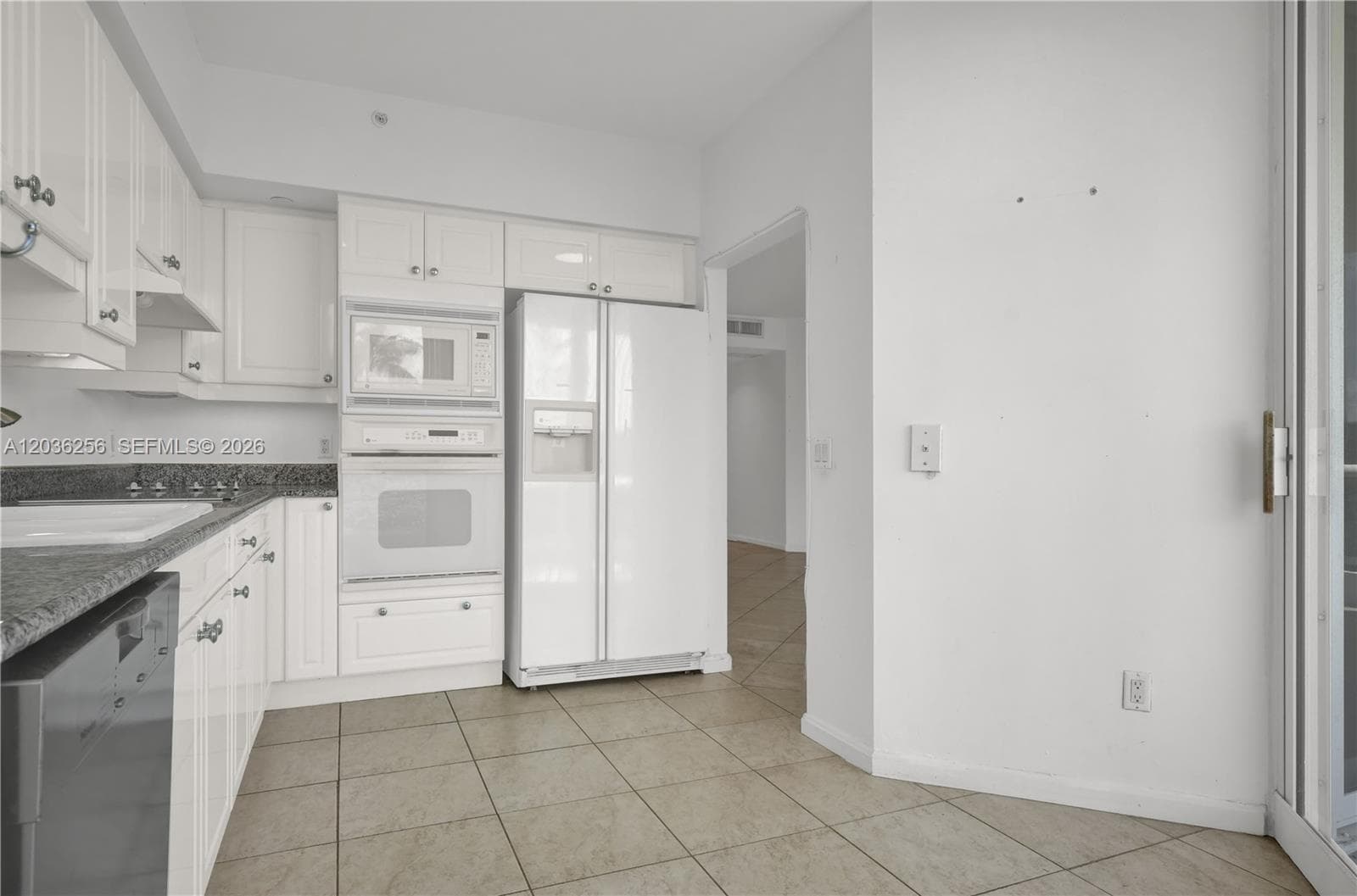 4779 Collins Ave # 506, Miami Beach, FL 33140 — zdjęcie 5