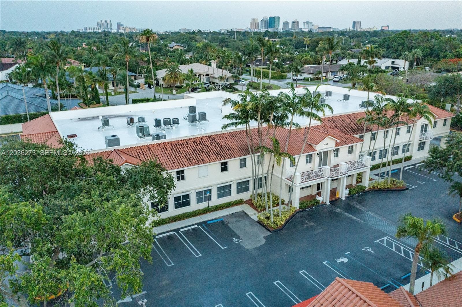 7765 SW 87th Ave # 212A, Miami, FL 33173 — zdjęcie 5