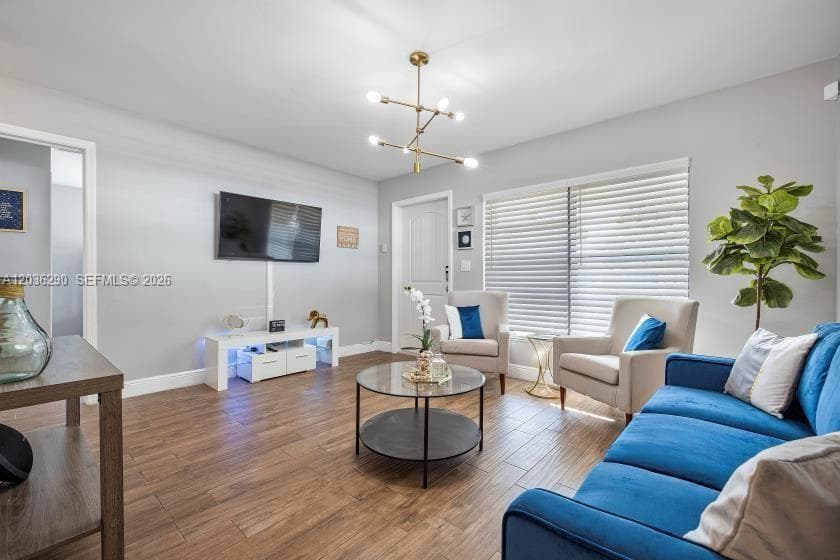 5232 NE 2nd Ave, Oakland Park, FL 33334 — zdjęcie 4