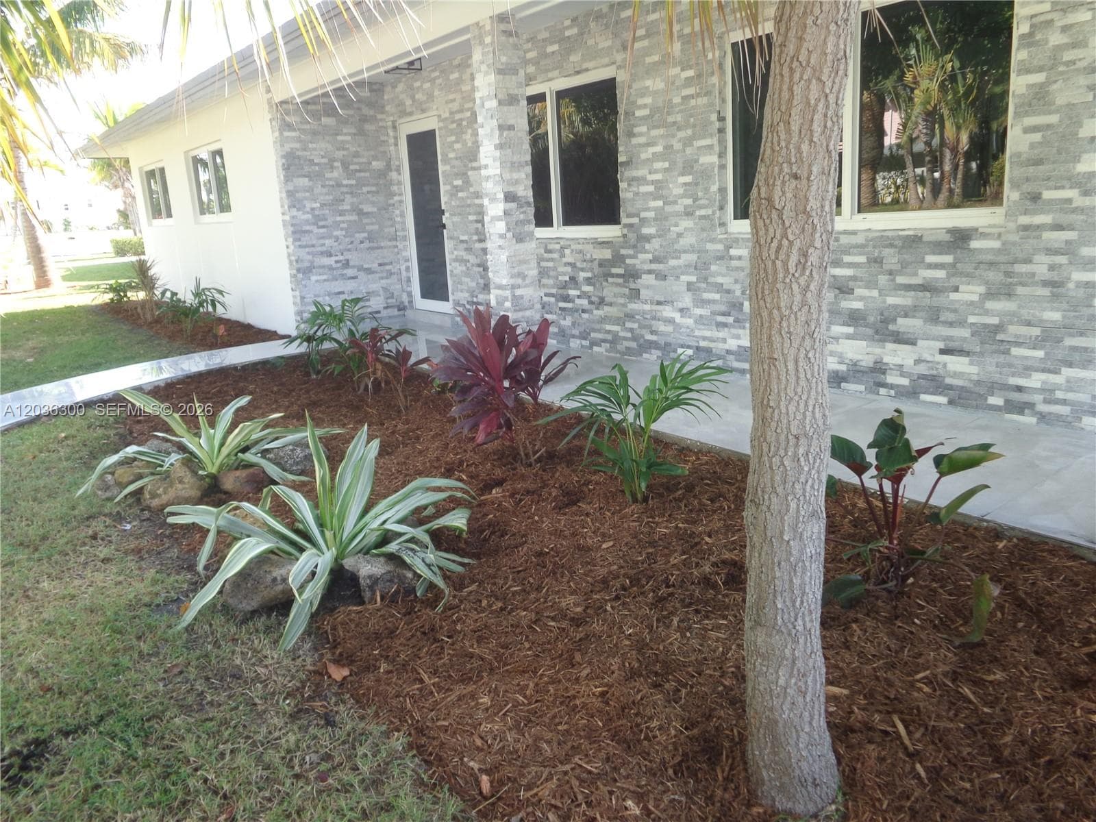 1565 N Thumb Point Dr, Fort Pierce, FL 34949 — zdjęcie 4