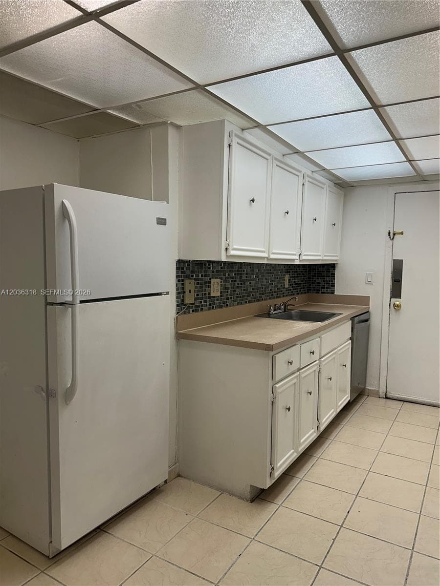 18101 NW 68th Ave # B201, Hialeah, FL 33015 — zdjęcie 2