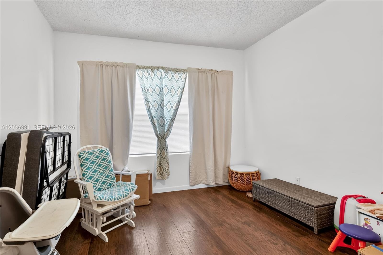 2010 Lee Drive, Other City - In The State Of Florida, FL 33594 — zdjęcie 4