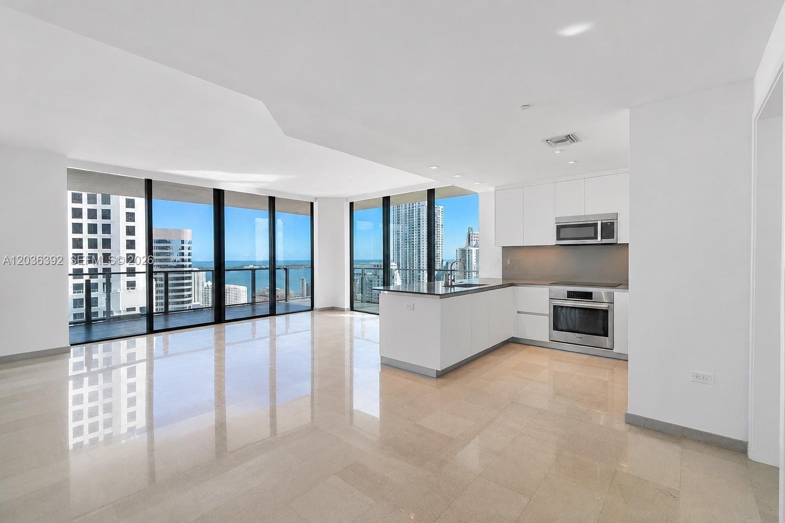 68 SE 6th St # 3301, Miami, FL 33131 — zdjęcie 4