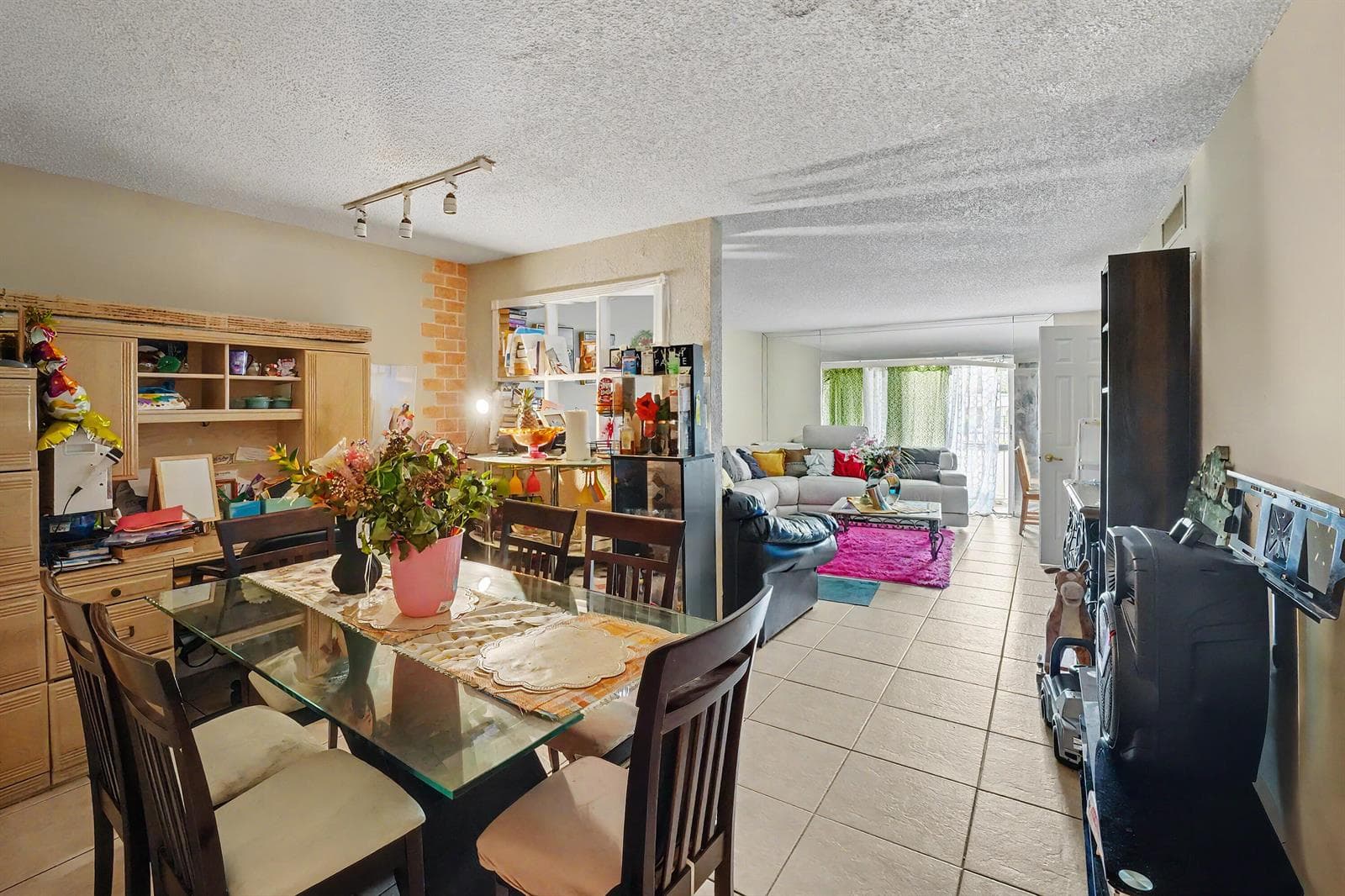 6061 N Falls Cir # 110, Lauderhill, FL 33319 — zdjęcie 4