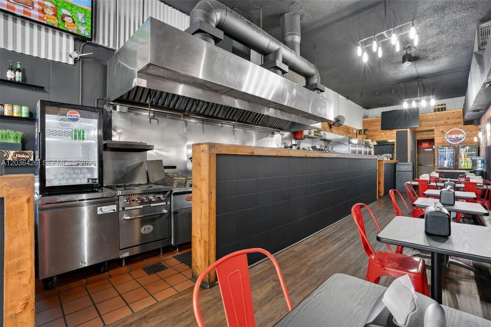 Highly Rated and Turnkey Lebanese Street Food Restaurant in Miami Beach, Miami Beach, FL 33141 — zdjęcie 2