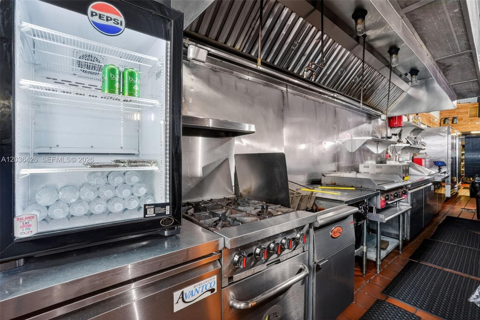 Highly Rated and Turnkey Lebanese Street Food Restaurant in Miami Beach, Miami Beach, FL 33141 — zdjęcie 5
