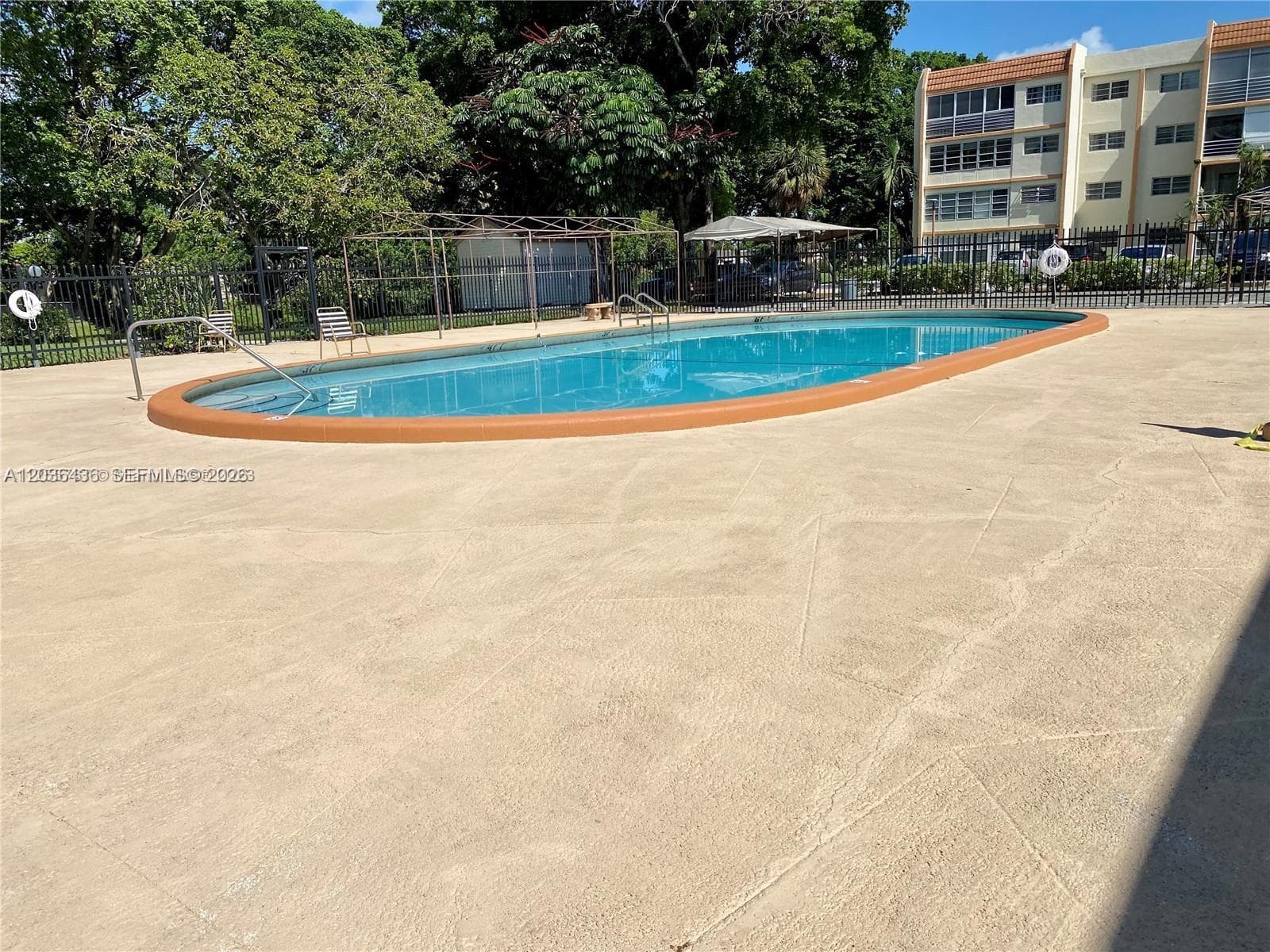 2301 NW 41st Ave # 302, Lauderhill, FL 33313 — zdjęcie 2