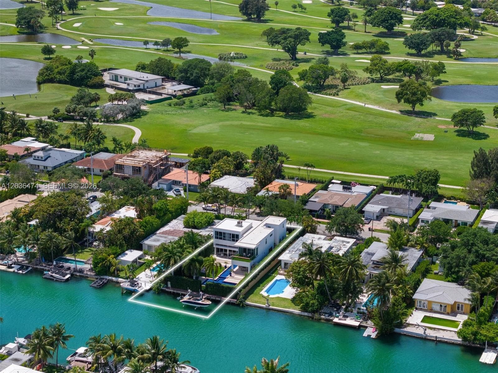 470 S Shore Dr, Miami Beach, FL 33141 — zdjęcie 2