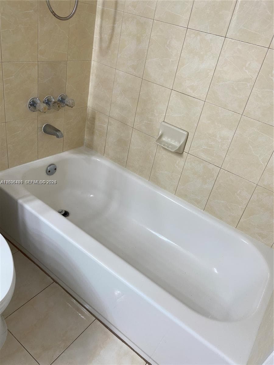 300 W Palm Cir W # 208, Pembroke Pines, FL 33025 — zdjęcie 5