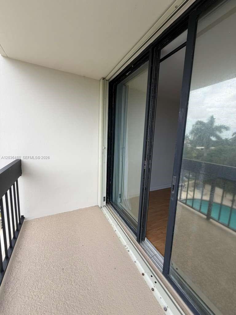 2400 Presidential Way # 403, West Palm Beach, FL 33401 — zdjęcie 4