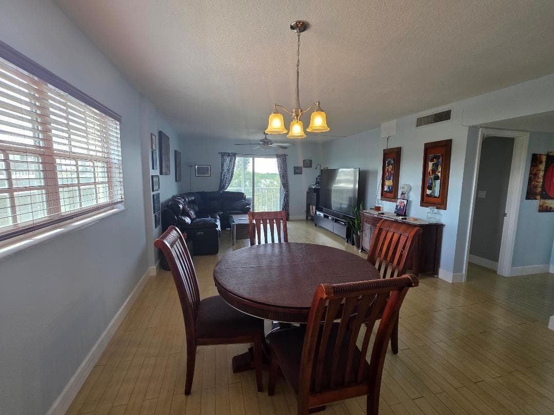 9101 W Sample Road W # 501, Coral Springs, FL 33065 — zdjęcie 2