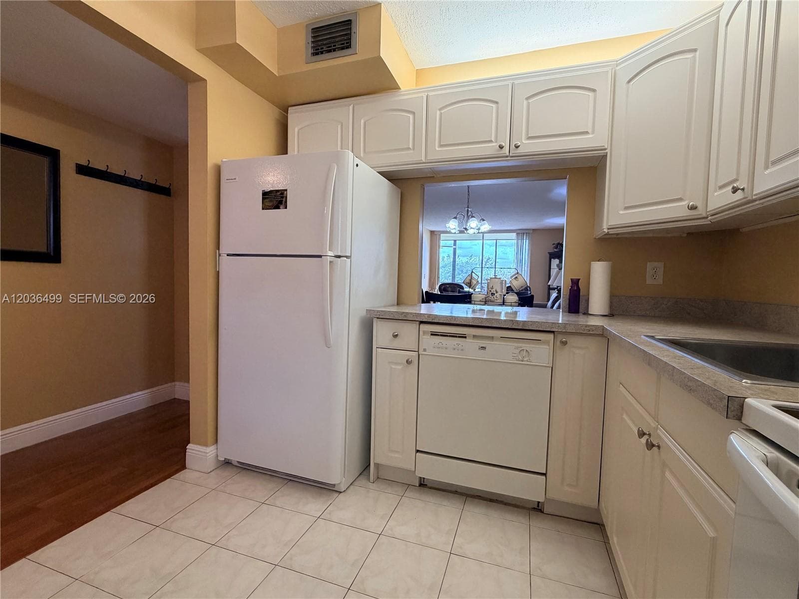 3241 Holiday Springs Blvd # 204, Margate, FL 33063 — zdjęcie 5