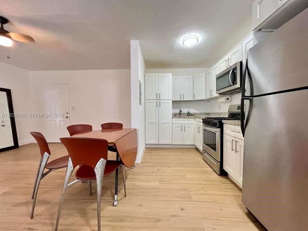 7928 Harding Ave # 3, Miami Beach, FL 33141 — zdjęcie 3