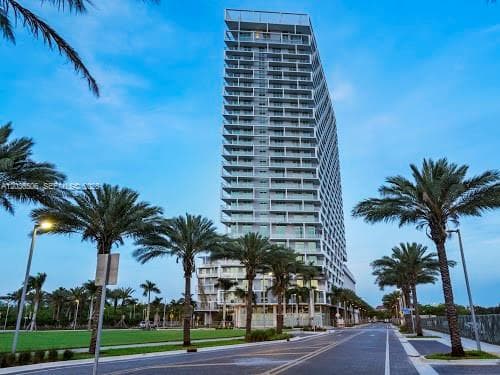 2000 Metropica Way # 2609 & 2610, Sunrise, FL 33323 — zdjęcie 2