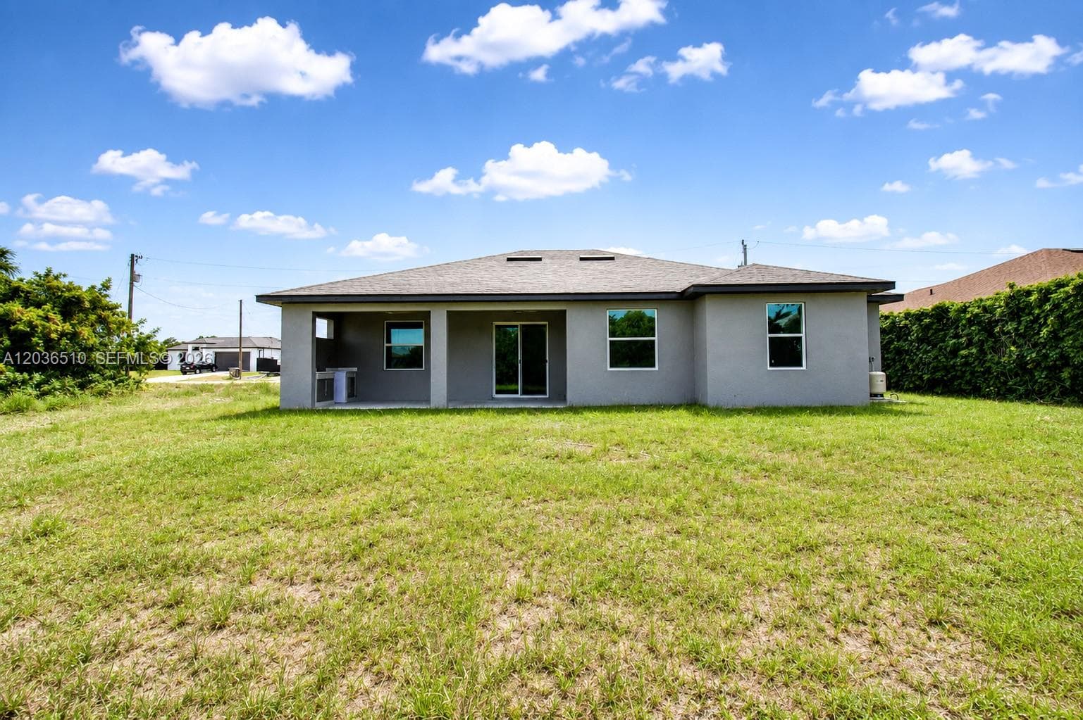 804 Curtis Ave N, Lehigh Acres, FL 33971 — zdjęcie 5