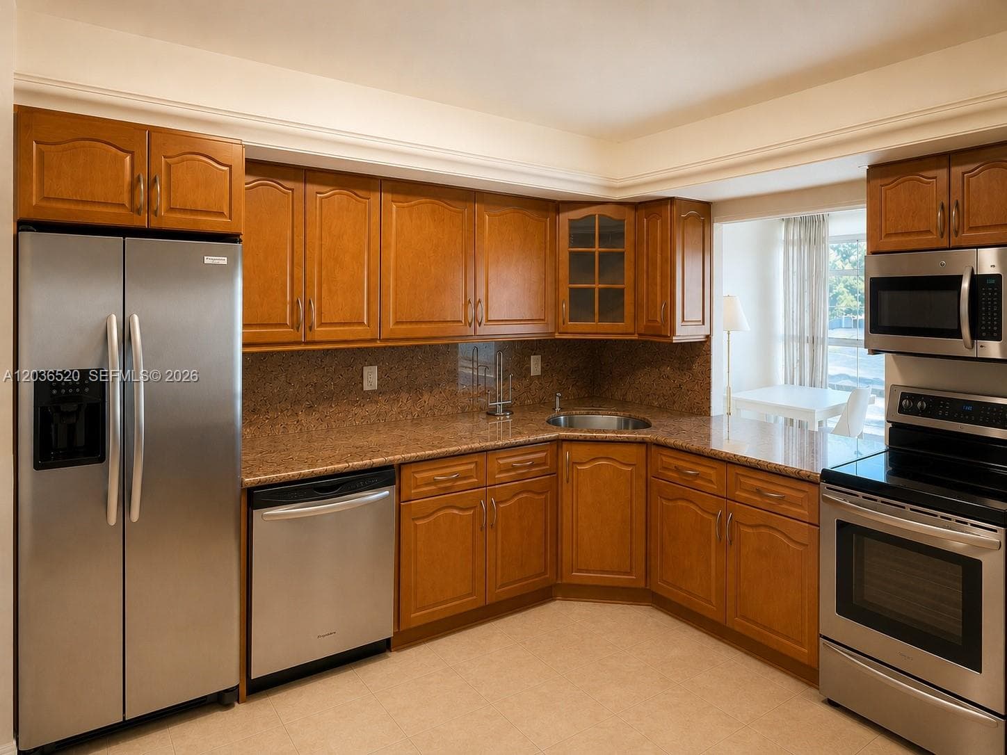 501 Three Islands Blvd # 303, Hallandale Beach, FL 33009 — zdjęcie 4
