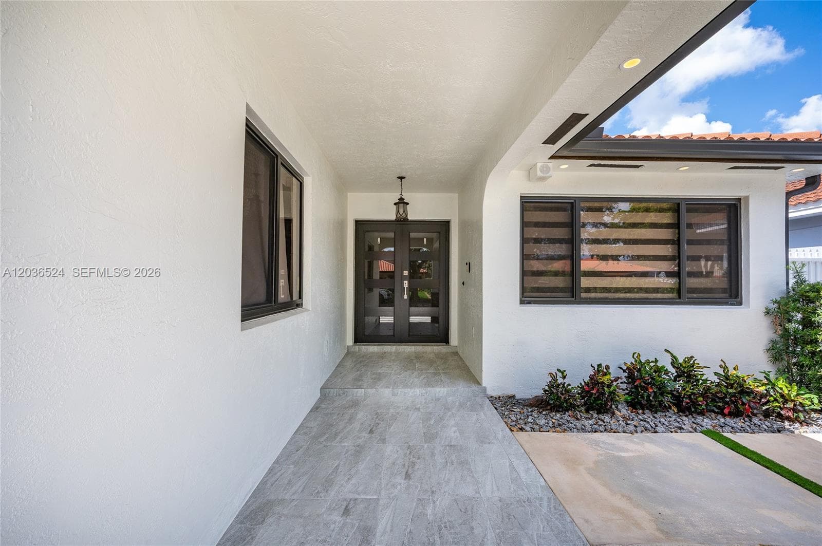 8724 NW 149th Ter, Miami Lakes, FL 33018 — zdjęcie 3