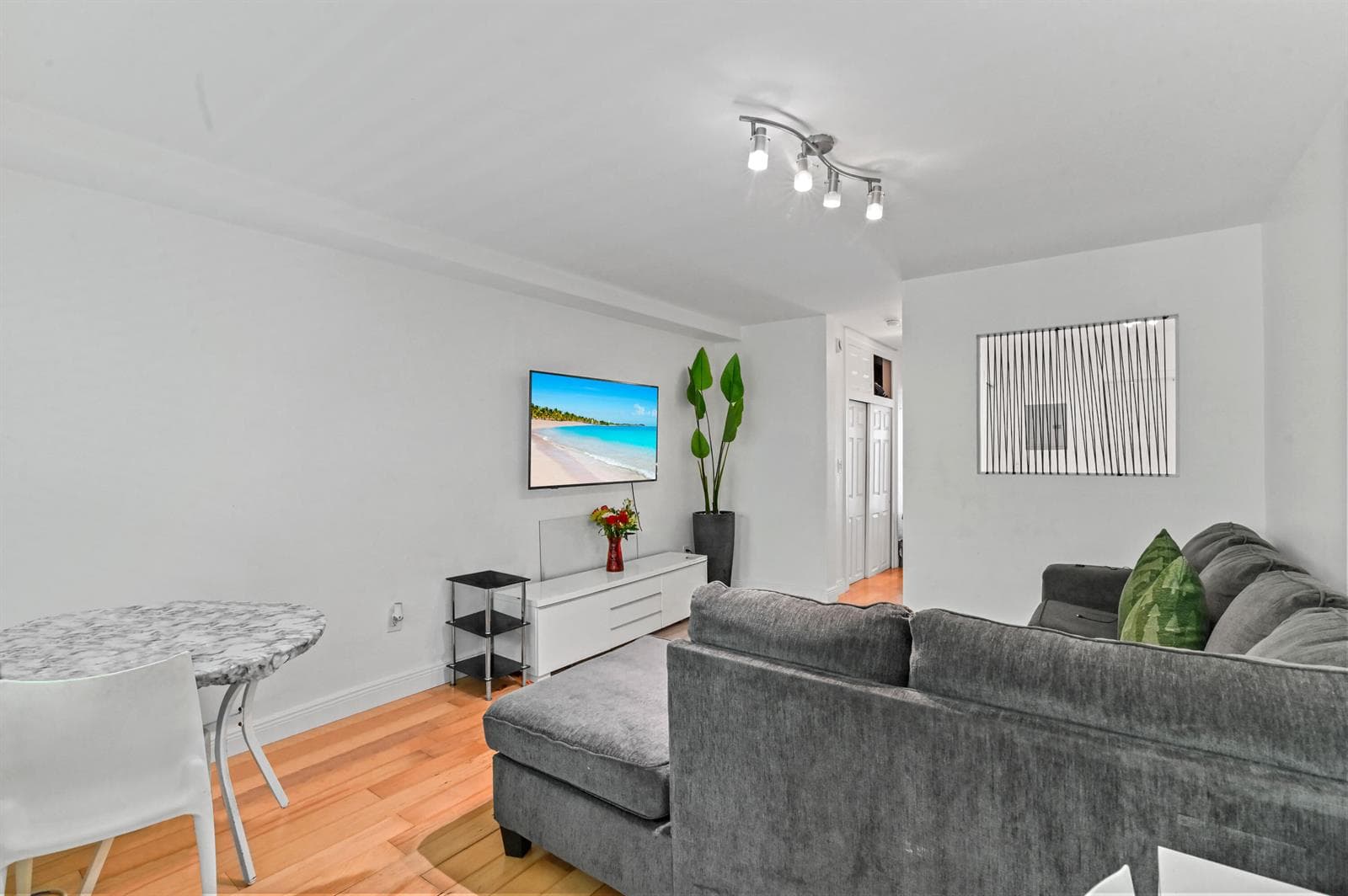 1035 Meridian Avenue # 5, Miami Beach, FL 33139 — zdjęcie 5