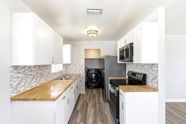 2302 Avenue M, Riviera Beach, FL 33404 — zdjęcie 3