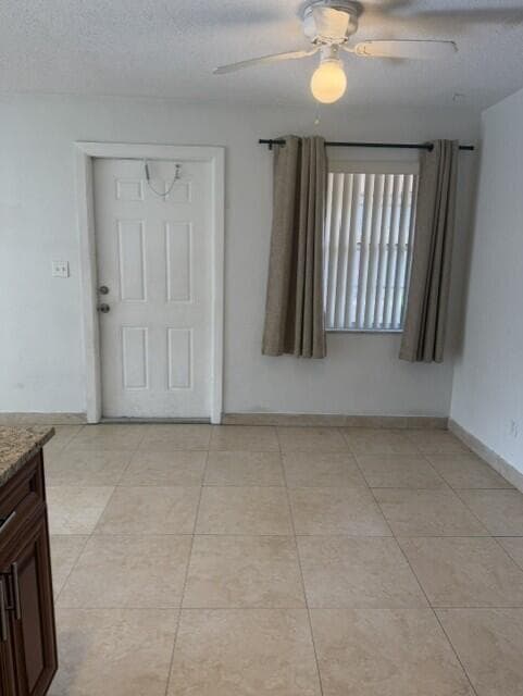 3651 SW 60th Terrace # 3, Davie, FL 33314 — zdjęcie 2