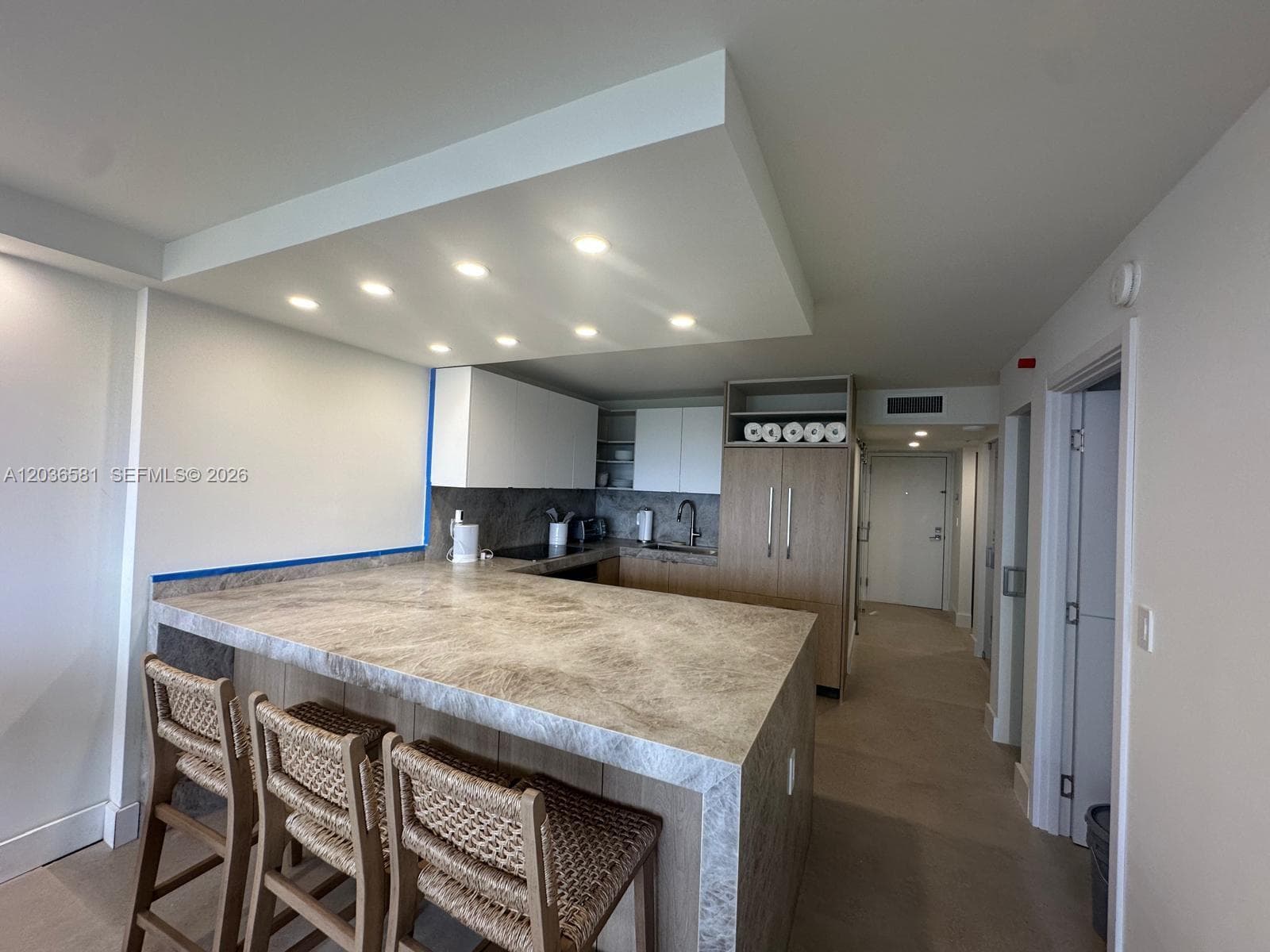 2555 Collins Ave # 2204, Miami Beach, FL 33140 — zdjęcie 2