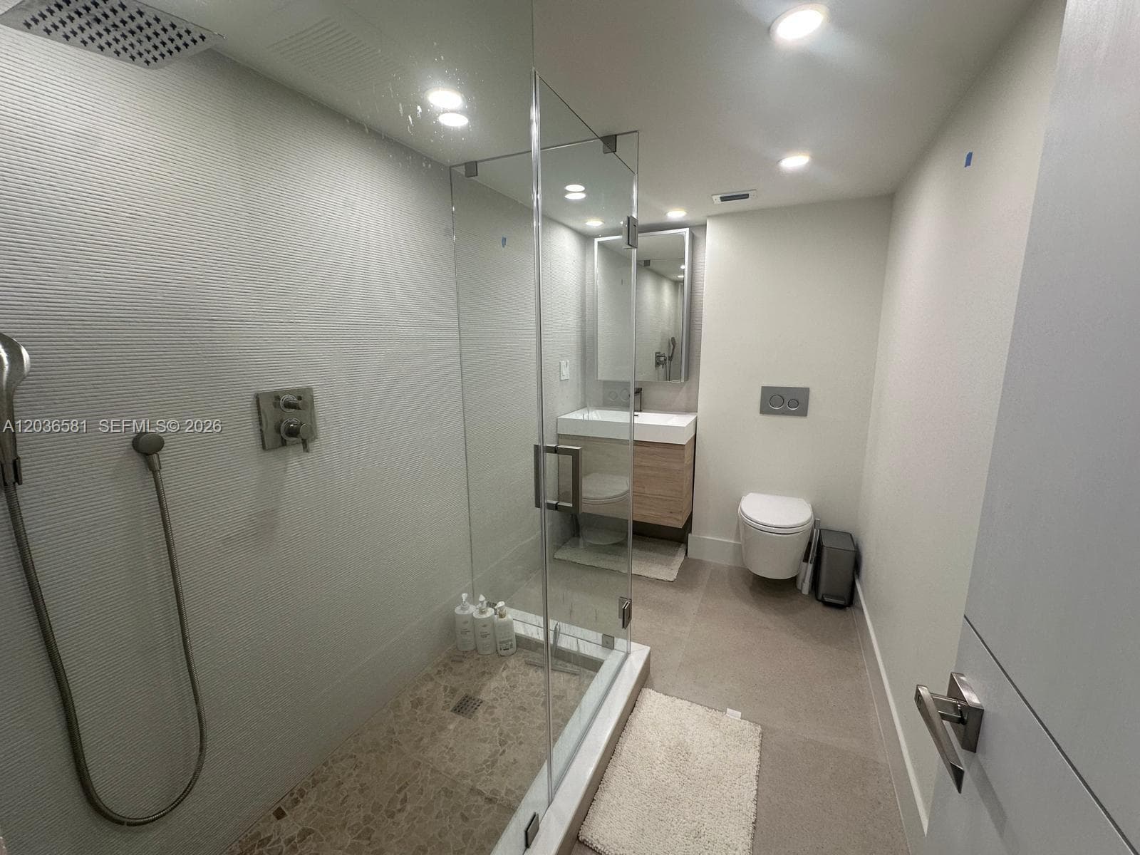 2555 Collins Ave # 2204, Miami Beach, FL 33140 — zdjęcie 4