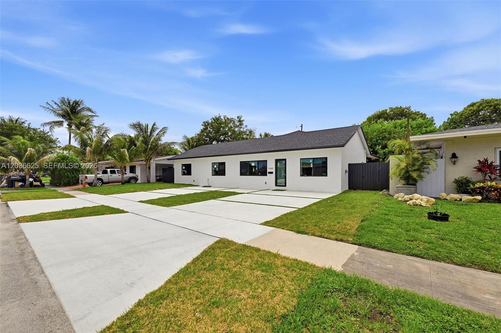 1140 NE 201st Ter, Miami, FL 33179 — zdjęcie 5