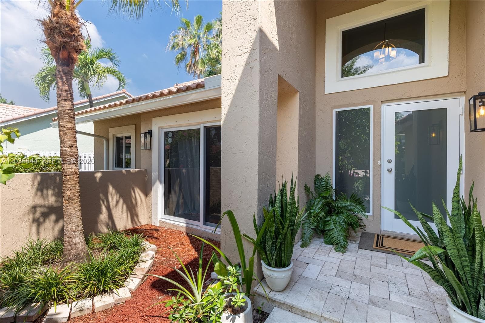 1171 Laguna Springs Dr, Weston, FL 33326 — zdjęcie 5