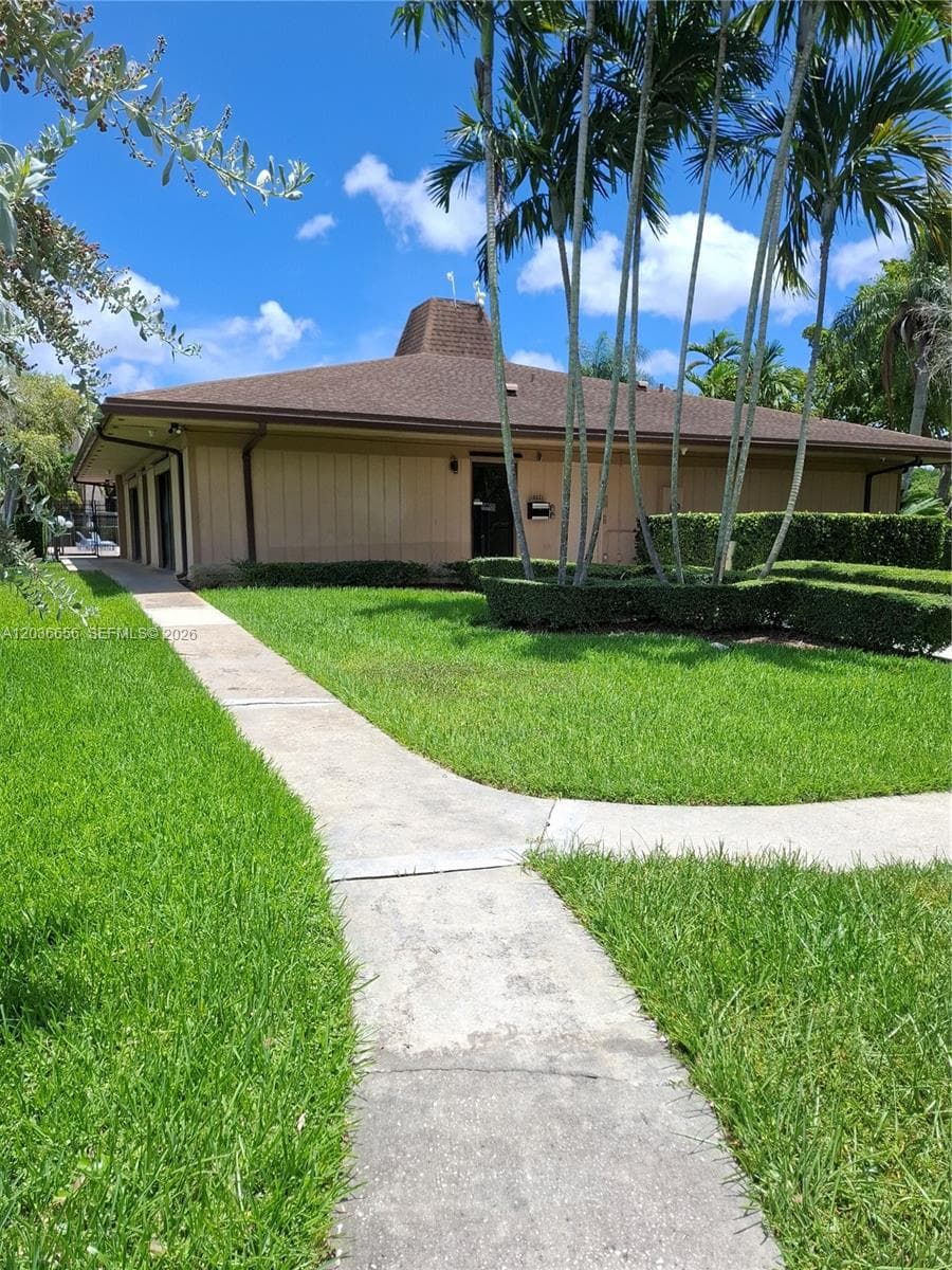 10425 SW 112th Ave # 207, Miami, FL 33176 — zdjęcie 3