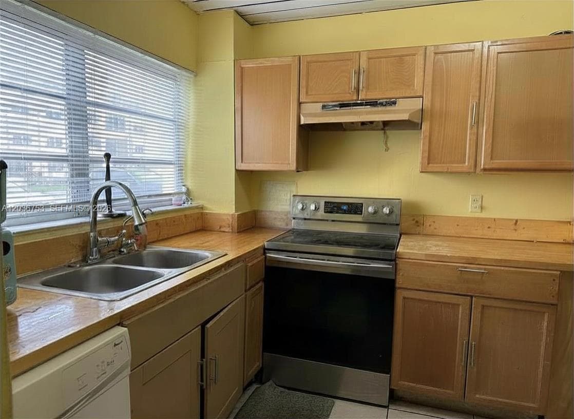 2301 NW 41st Ave # 102, Lauderhill, FL 33313 — zdjęcie 5
