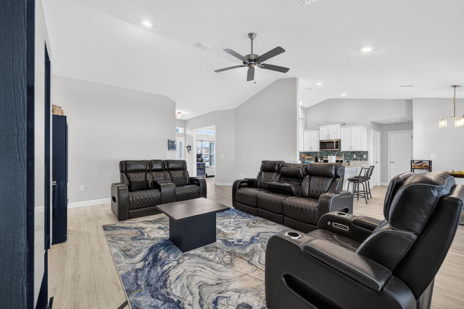 6748 NW Mamie Court, Port St. Lucie, FL 34983 — zdjęcie 5